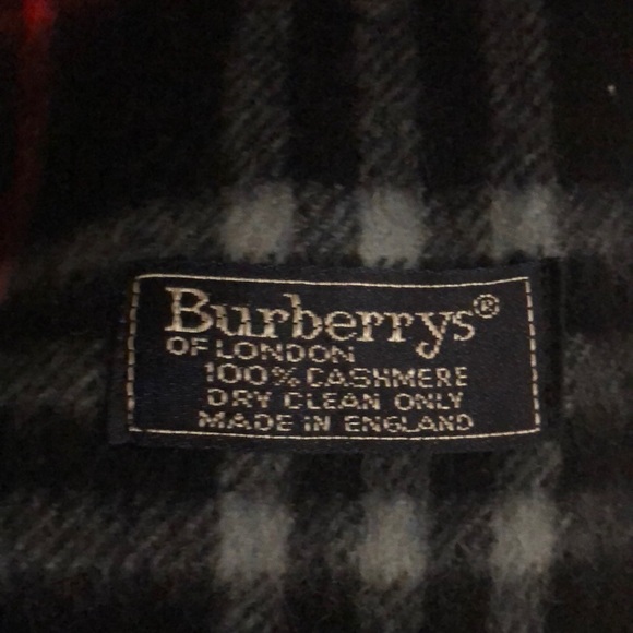 Burberry wool scarf - Picture 3 of 3